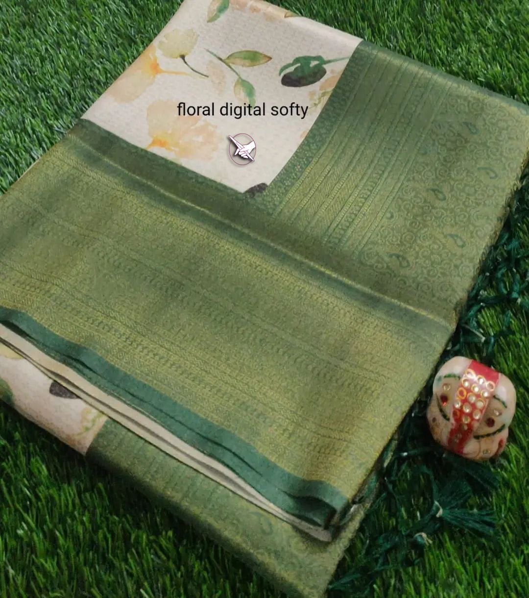 Green Soft And Smooth Saree With Digital Print