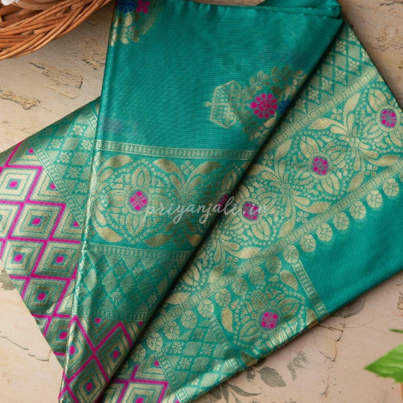 Jazzy Rama Colour Traditional Looking Silk Saree